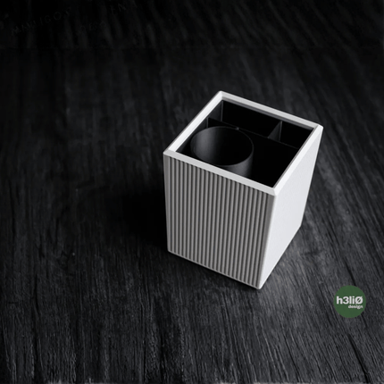 Verno | suport de pixuri cu design vertical pentru birou