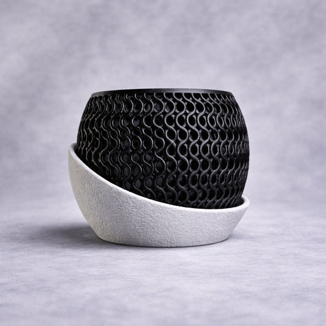 Zaris | ghiveci decorativ cu textură ondulată