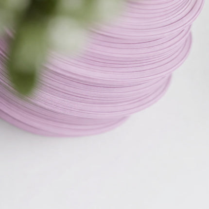 Kalony – ghiveci decorativ cu striații spiralate și formă organică