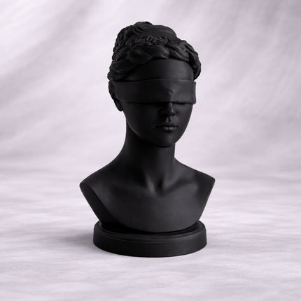 Vittoria ׀ sculptură decorativă