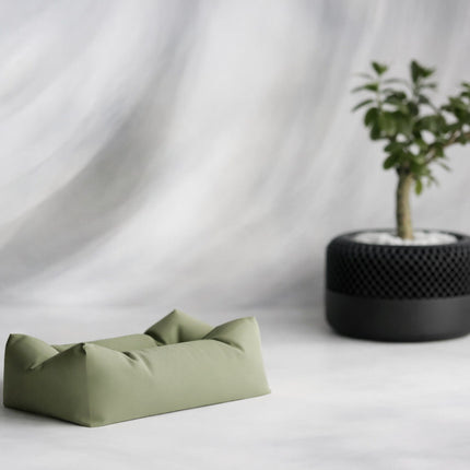 Zafiro | suport de telefon tip pernă, design minimalist și elegant