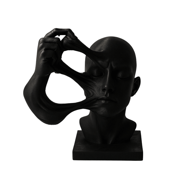 Kira | sculptură a percepției