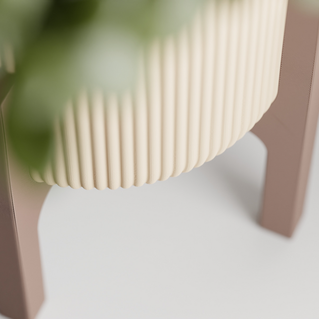 Vasor – ghiveci cu striații și suport în stil mid-century