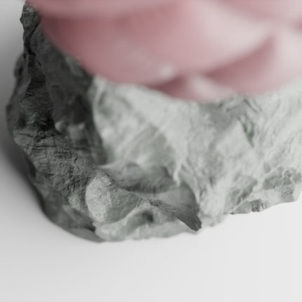 Volana | lampă decorativă sculpturală cu bază de piatră și design matlasat